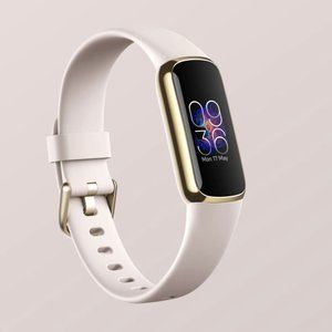 FitBit Luxe Wellness Tracker